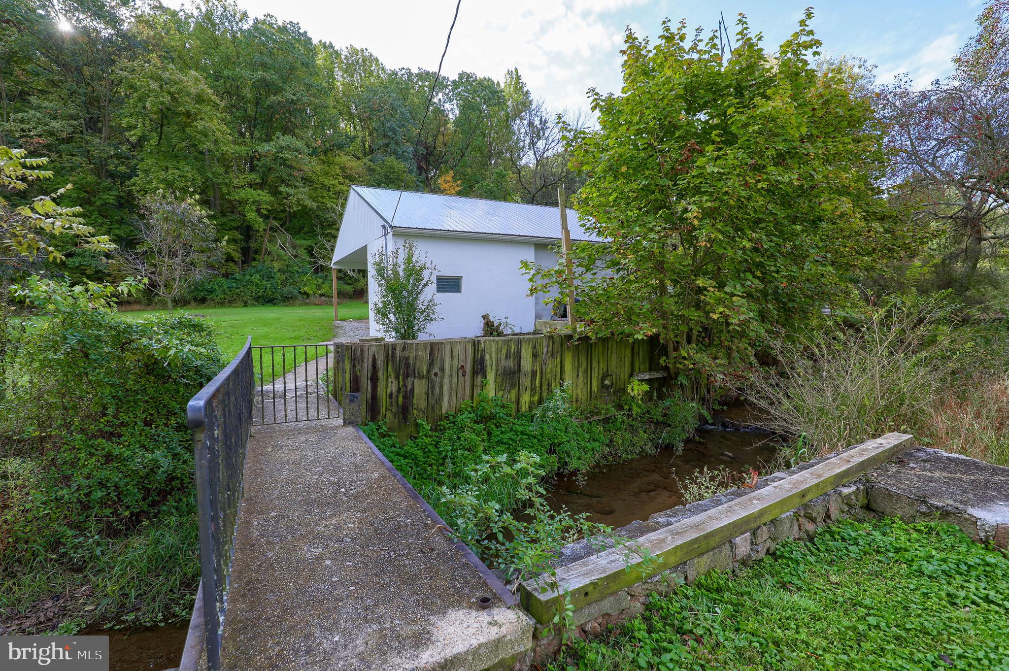 1030 Fritztown Road Reading, PA 19608 - Photo 60 of 67