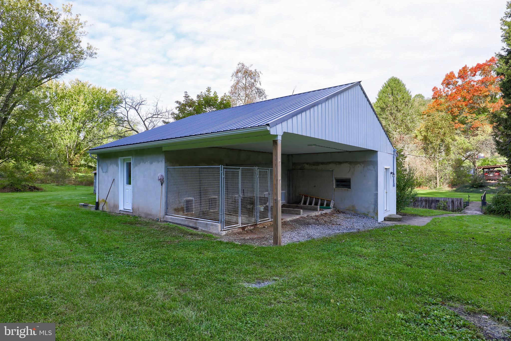1030 Fritztown Road Reading, PA 19608 - Photo 62 of 67