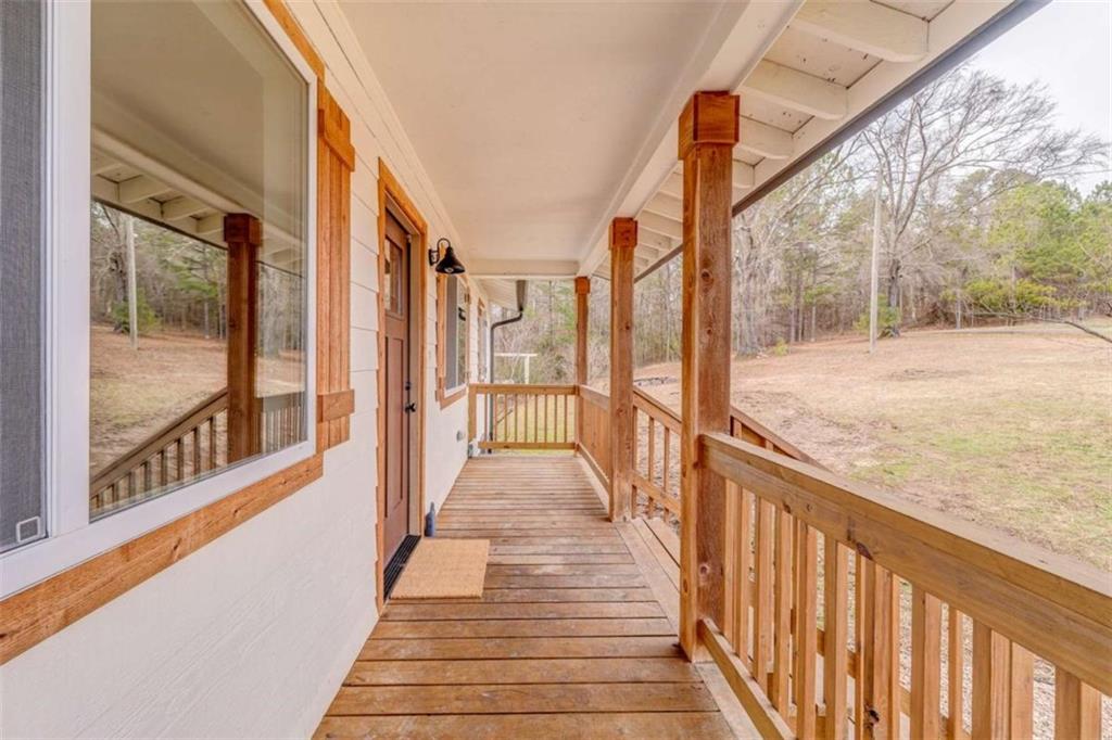 197 Colquitt Road Cedartown, GA 30125 - Photo 2 of 62 a view of a balcony