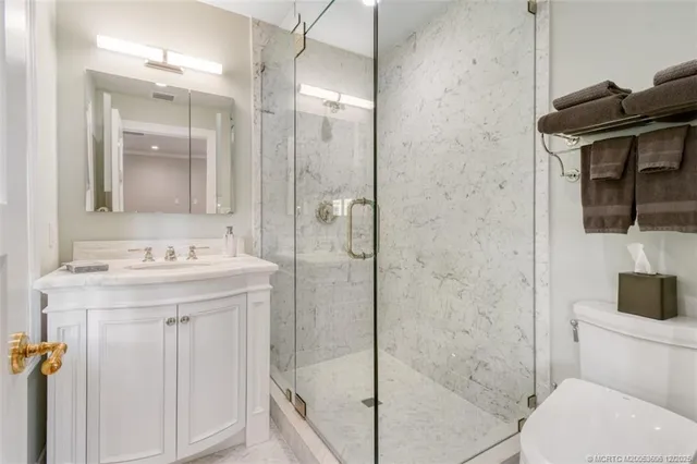 $23,900,000 | 485 South Beach Road, Hobe Sound, FL 33455