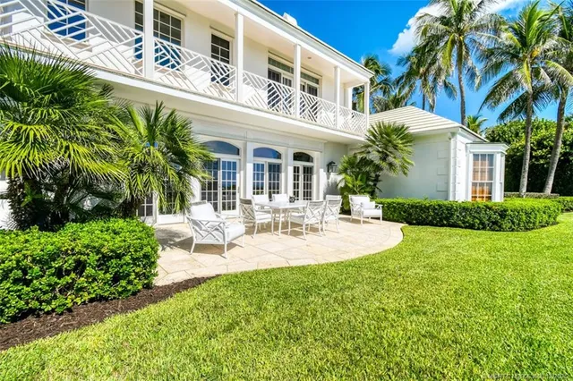 $23,900,000 | 485 South Beach Road, Hobe Sound, FL 33455