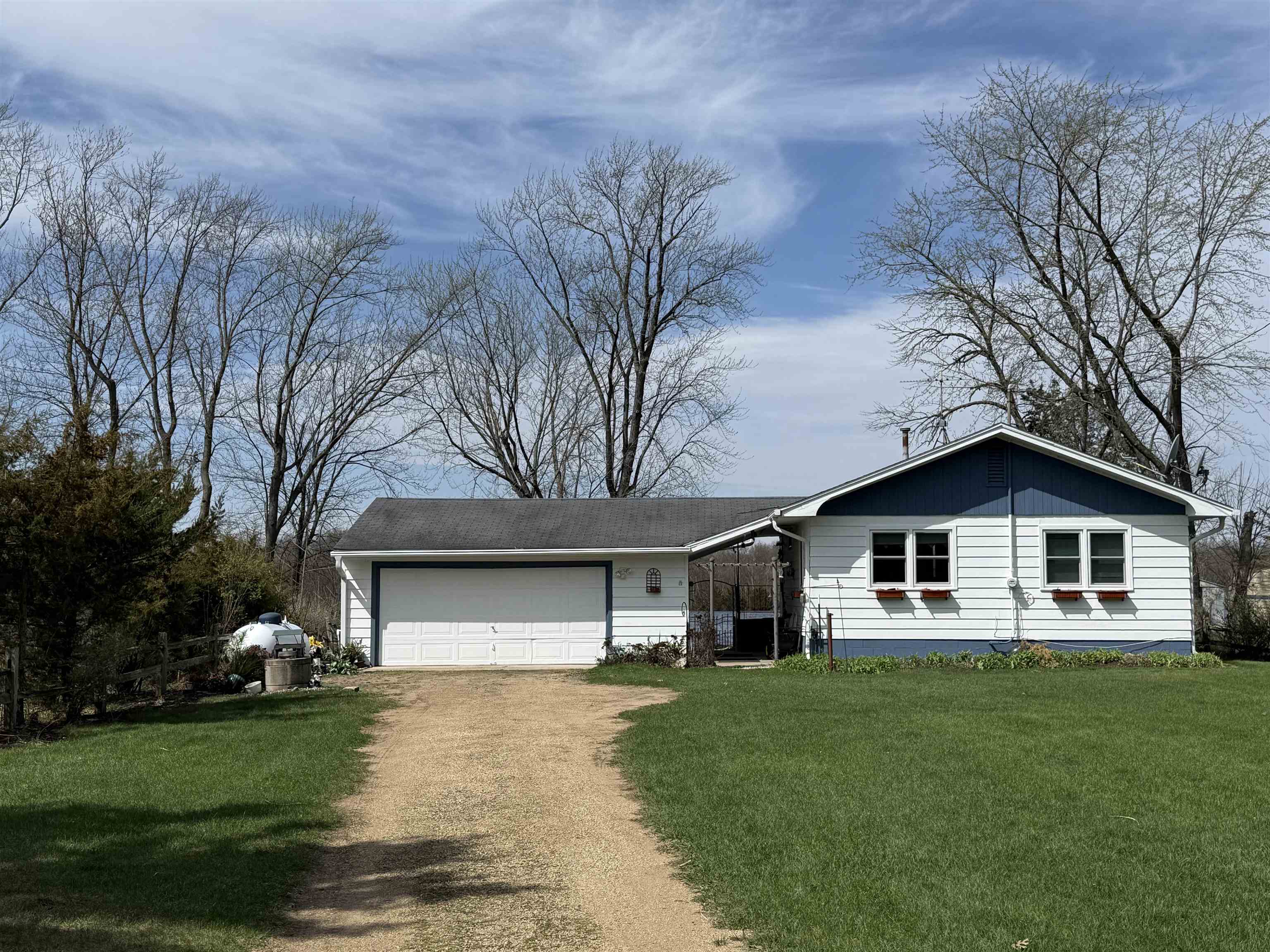 2893 County Rd Z Adams, WI 53910 - Photo 1 of 24