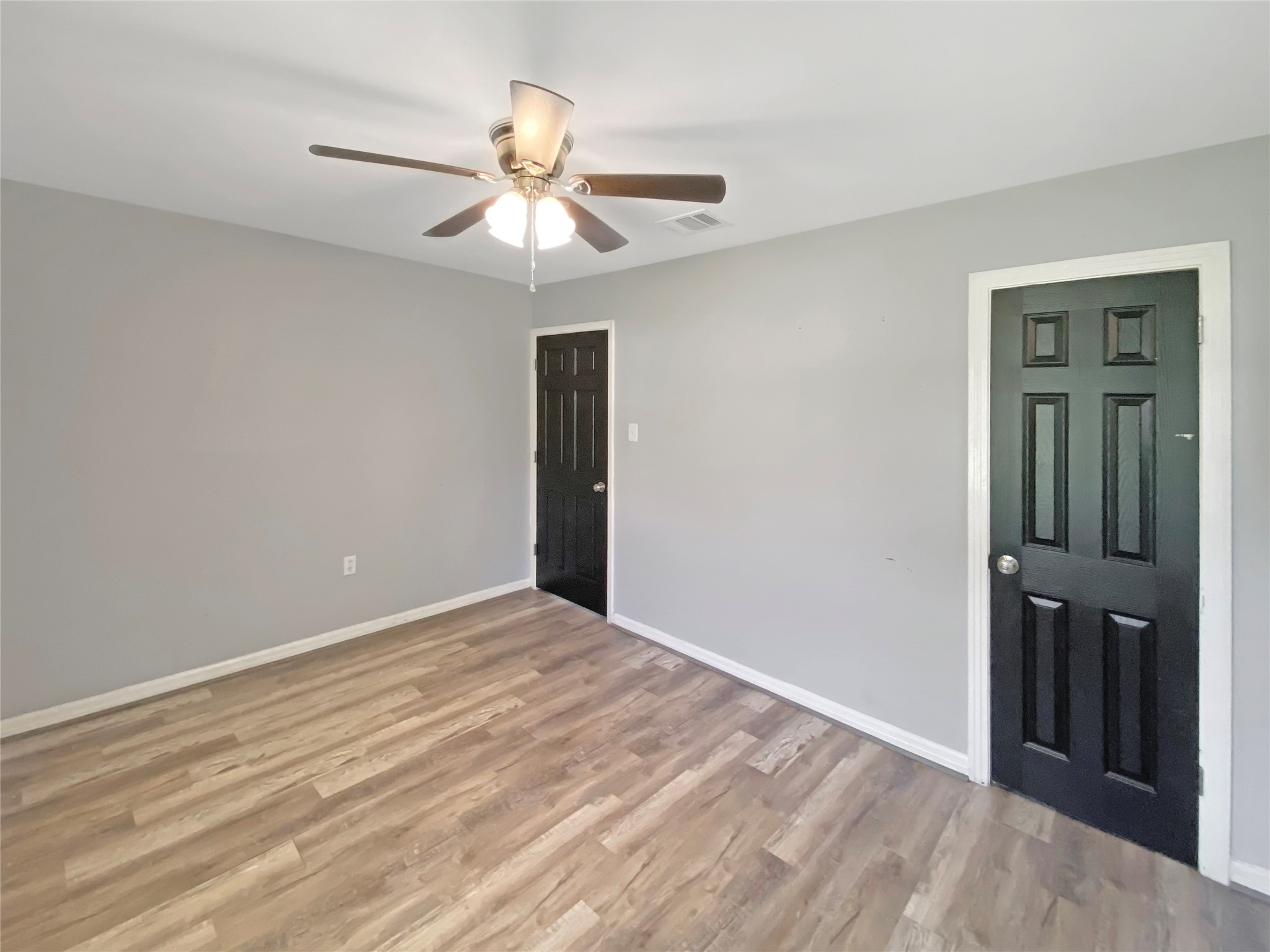 506 Azalea Drive La Marque, TX 77568 - Photo 8 of 18