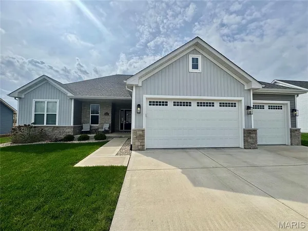 $3,900 | 1482 Guilford Place, Troy, IL 62294