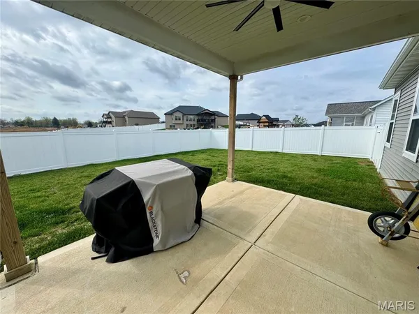 $3,900 | 1482 Guilford Place, Troy, IL 62294