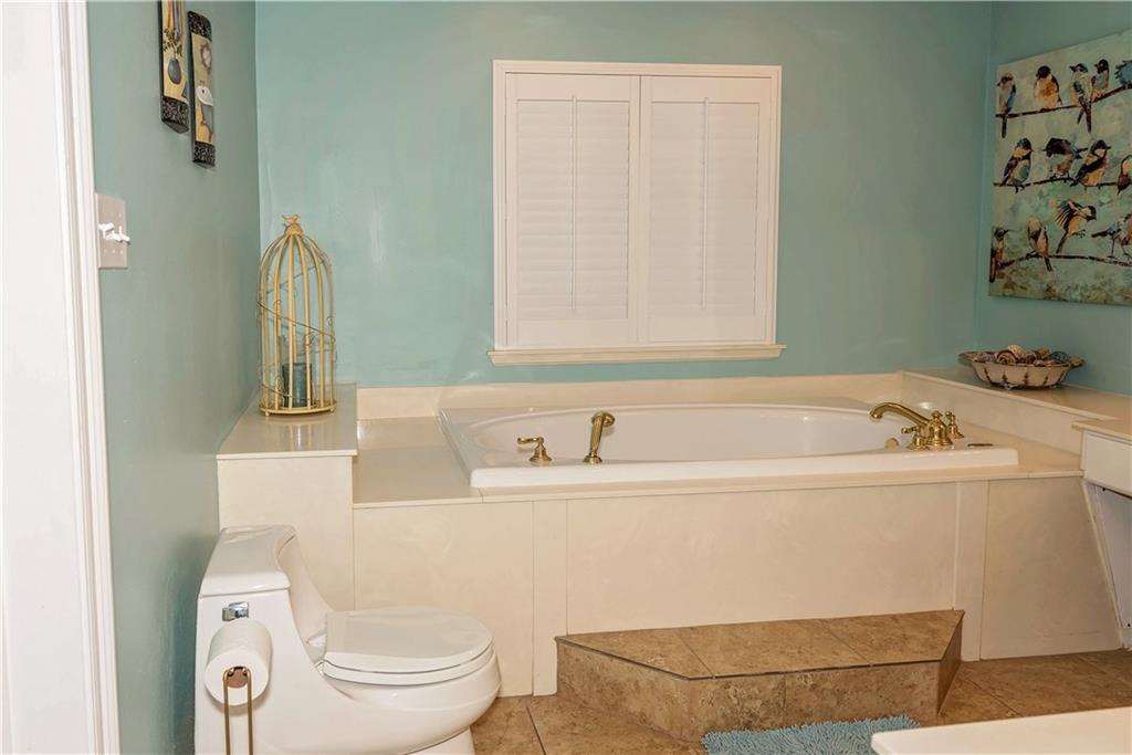8801 Tanglewild Place River Ridge, LA 70123 - Photo 17 of 27