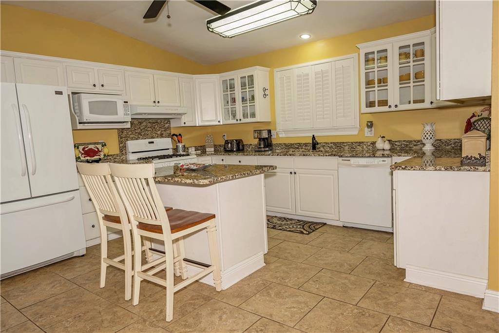 8801 Tanglewild Place River Ridge, LA 70123 - Photo 8 of 27