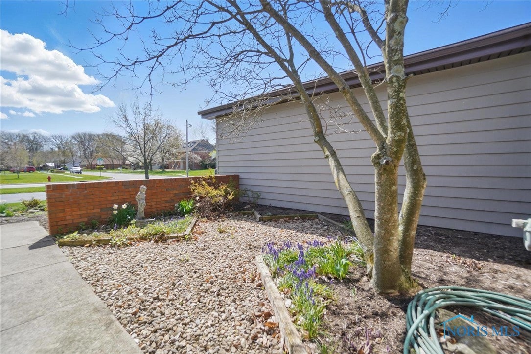 1067 Fox Run Road Findlay, OH 45840 - Photo 5 of 50 Gallery Image 5
