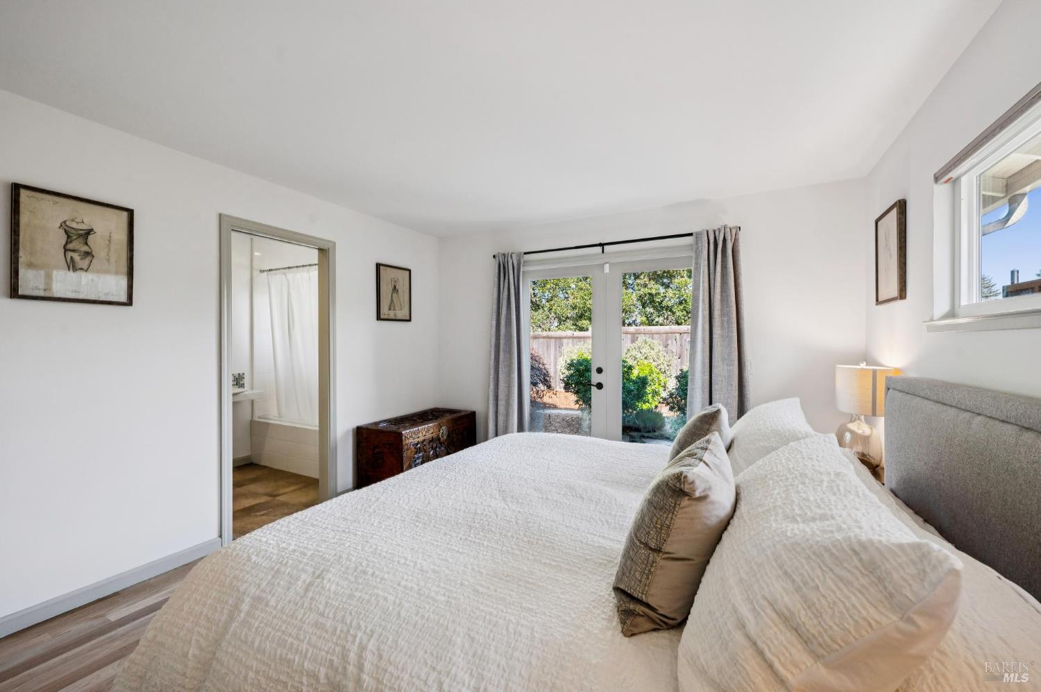 132 Lowell Avenue San Rafael, CA 94903 - Photo 13 of 25