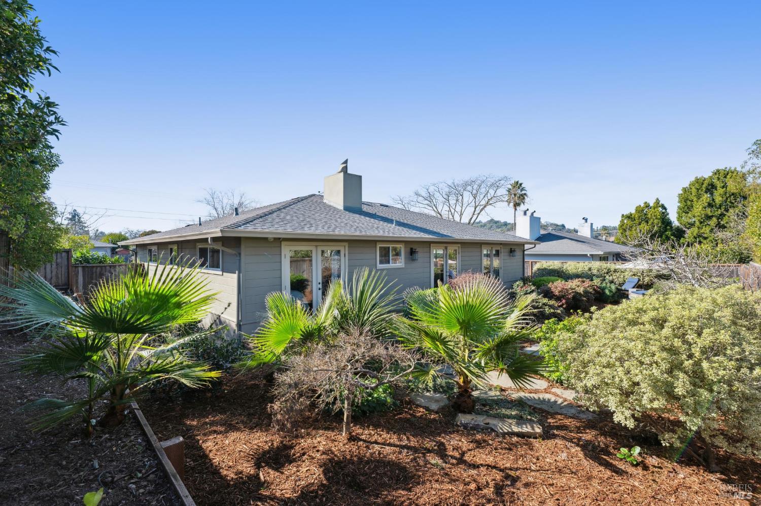 132 Lowell Avenue San Rafael, CA 94903 - Photo 20 of 25