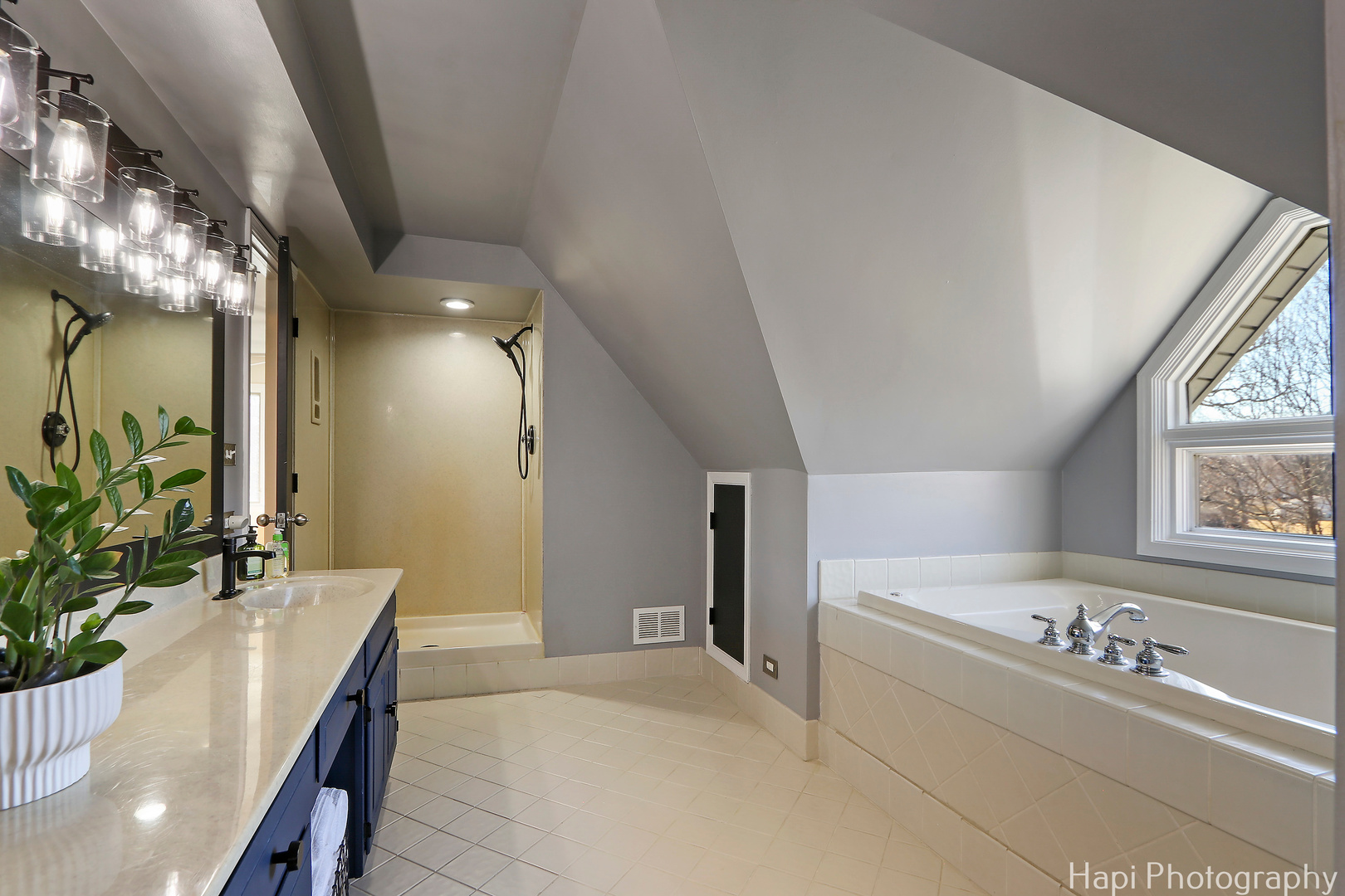 28356 Highview Road Wauconda, IL 60084 - Photo 17 of 30 Gallery Image 17