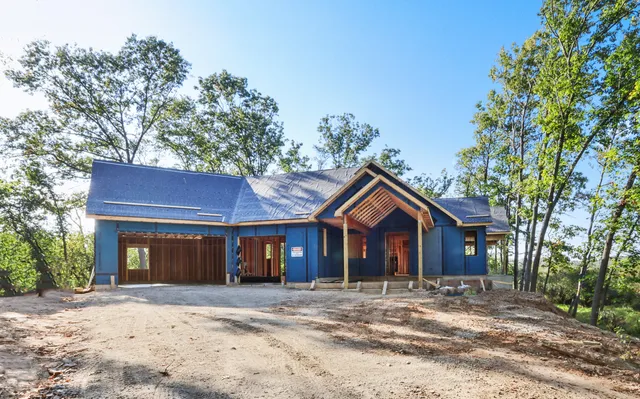 $1,900,000 | 6595 Bridlewood Court, Lyons, WI 53147