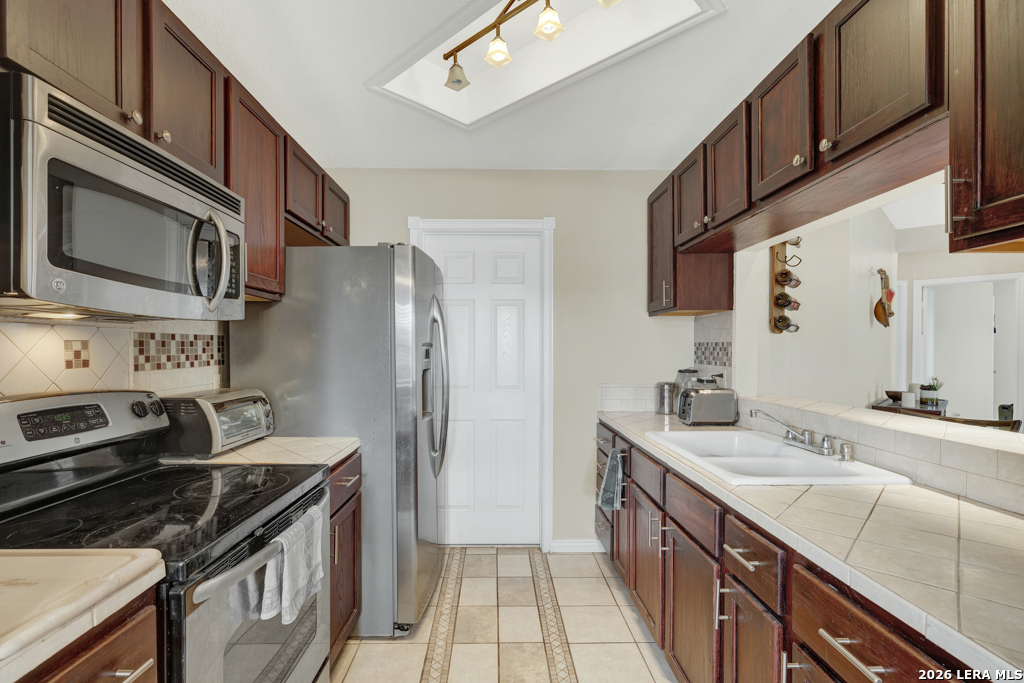 6111 Sinclair Road San Antonio, TX 78222 - Photo 11 of 22