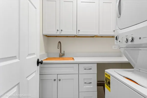 $620,000 | 820 Braeman Court, Libertyville, IL 60048