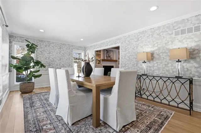 $949,900 | 9815 Overbrook Road, Leawood, KS 66206