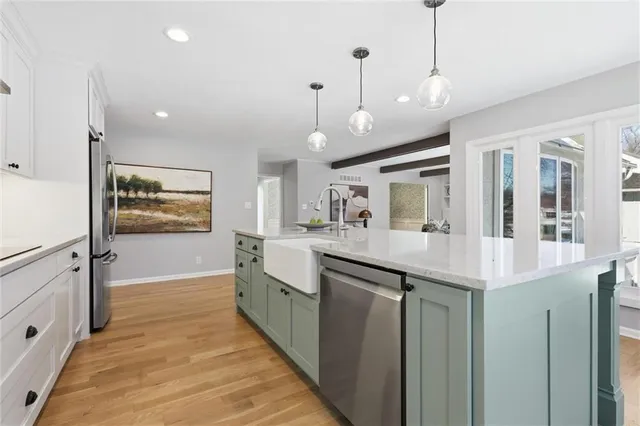 $949,900 | 9815 Overbrook Road, Leawood, KS 66206