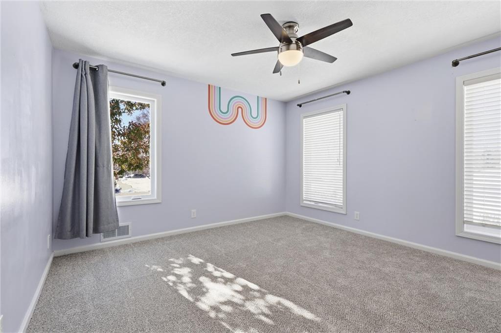 9815 Overbrook Road Leawood, KS 66206 - Photo 25 of 56