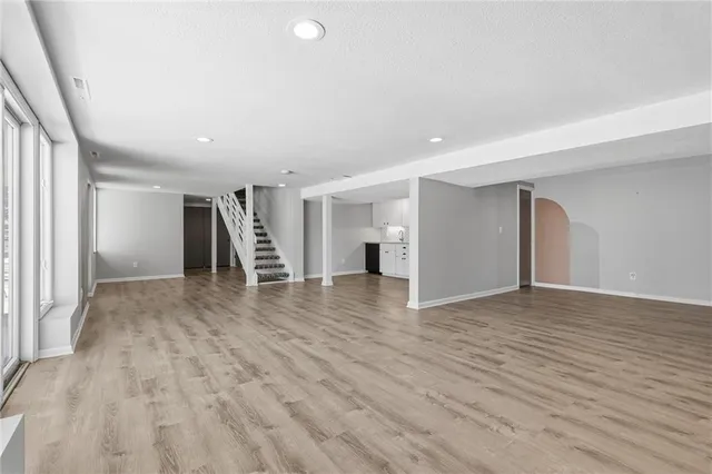 $949,900 | 9815 Overbrook Road, Leawood, KS 66206