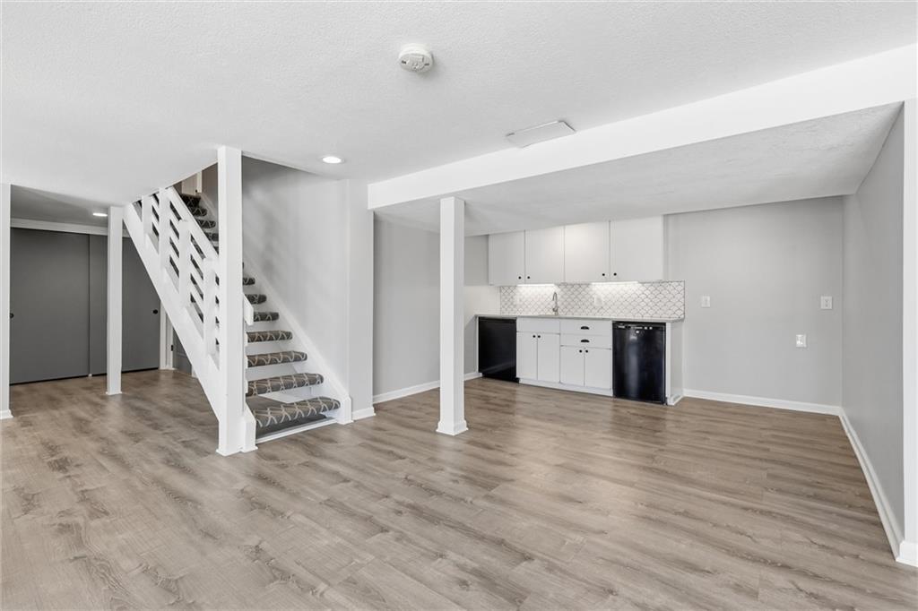 9815 Overbrook Road Leawood, KS 66206 - Photo 37 of 56