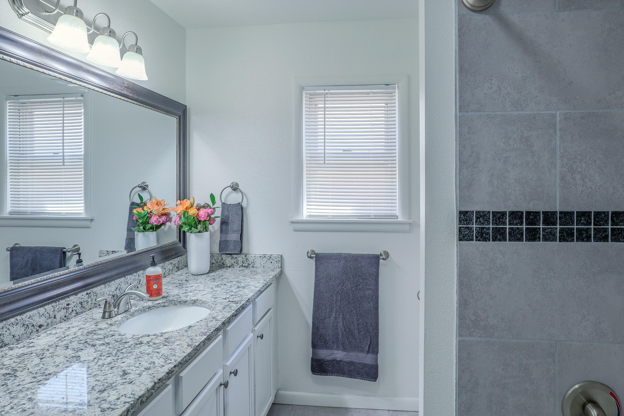 3108 46th Street Lubbock, TX 79413 - Photo 17 of 28 Bathroom 1