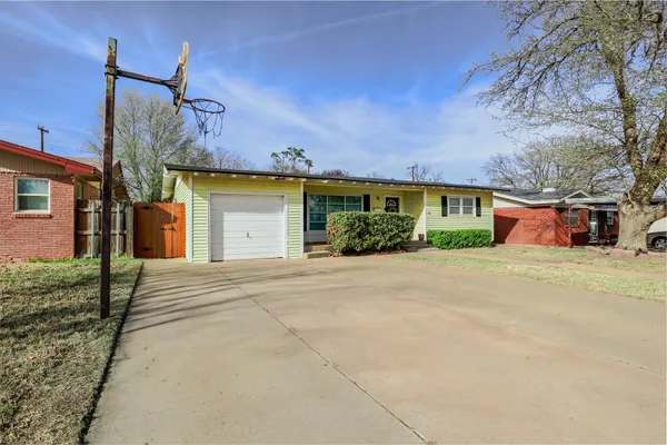 $243,500 | 3108 46th Street, Lubbock, TX 79413