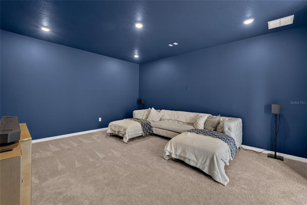 33751 Landsman Loop Wesley Chapel, FL 33543 - Photo 59 of 97