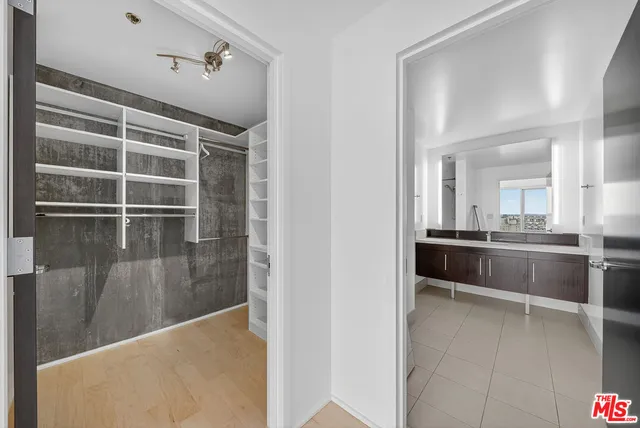 $1,475,000 | 1100 South Hope Street, Unit 1501, Los Angeles, CA 90015