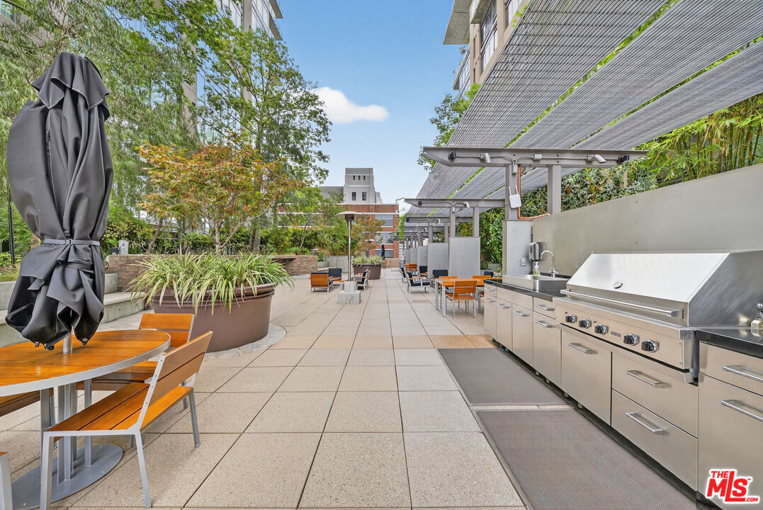 1100 South Hope Street, Unit 1501 Los Angeles, CA 90015 - Photo 49 of 63