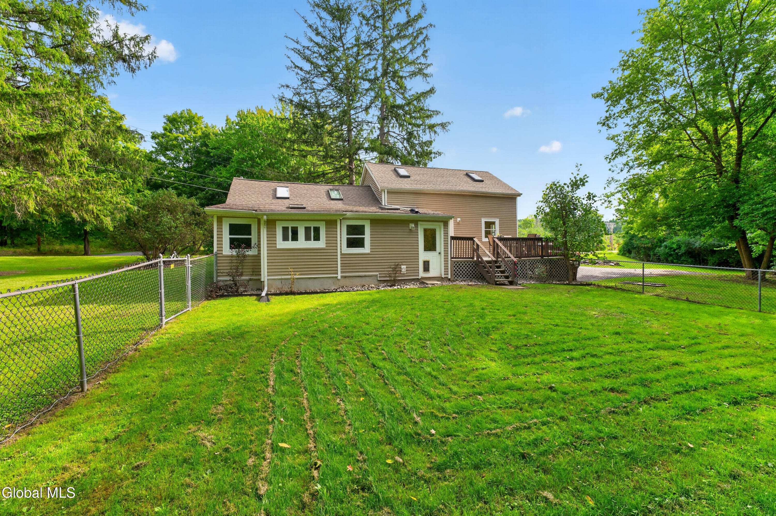 600 Riverview Road Rexford, NY 12148 - Photo 31 of 43 Yard 3