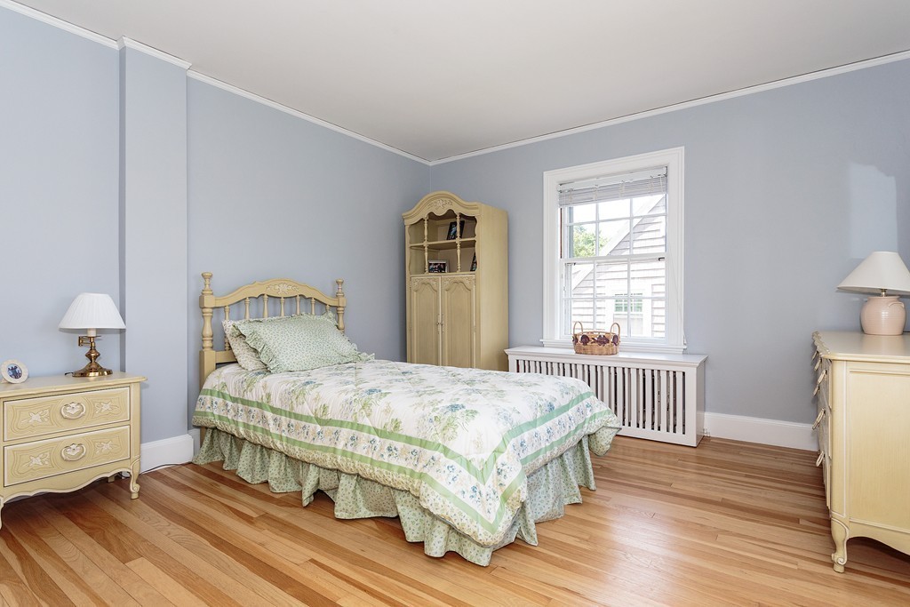 27 Elizabeth Road Belmont, MA 02478 - Photo 13 of 20 Gallery Image 13