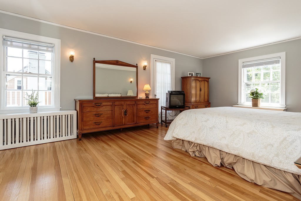 27 Elizabeth Road Belmont, MA 02478 - Photo 10 of 20 Gallery Image 10