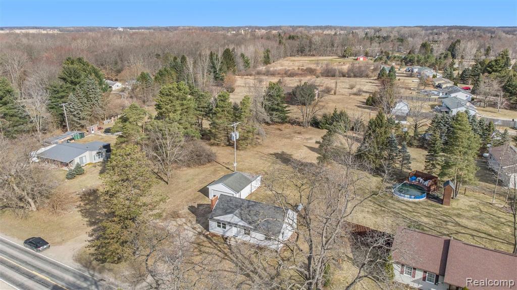 11380 Silver Lake Road Byron, MI 48418 - Photo 26 of 33