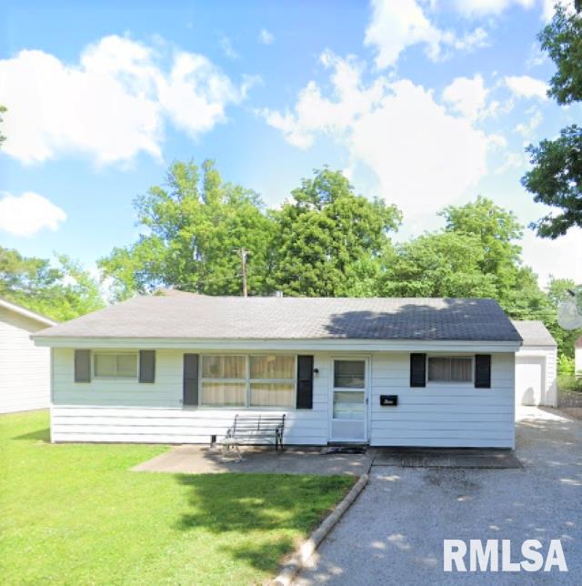 3 Goodwin Court Springfield, IL 62704 - Photo 1 of 14