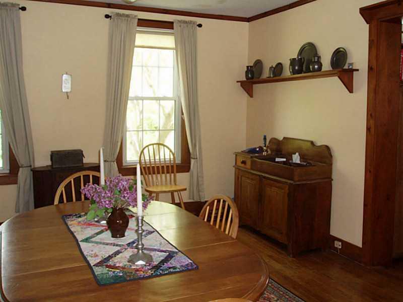 403 S Road Chebeague Island, ME 04017 - Photo 18 of 29 Dining Room.