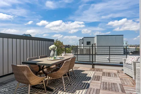 $789,000 | 2000 Moody, Durham, NC 27701