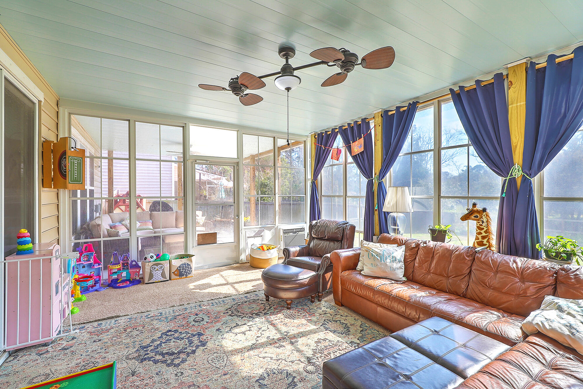 1041 Harbortowne Road Charleston, SC 29412 - Photo 15 of 43 IMG_3599_600_601_602_603_604_605