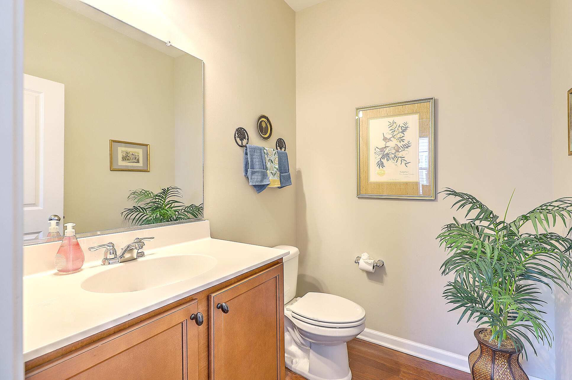 1041 Harbortowne Road Charleston, SC 29412 - Photo 17 of 43 IMG_3620_1_2_3_4_5_6