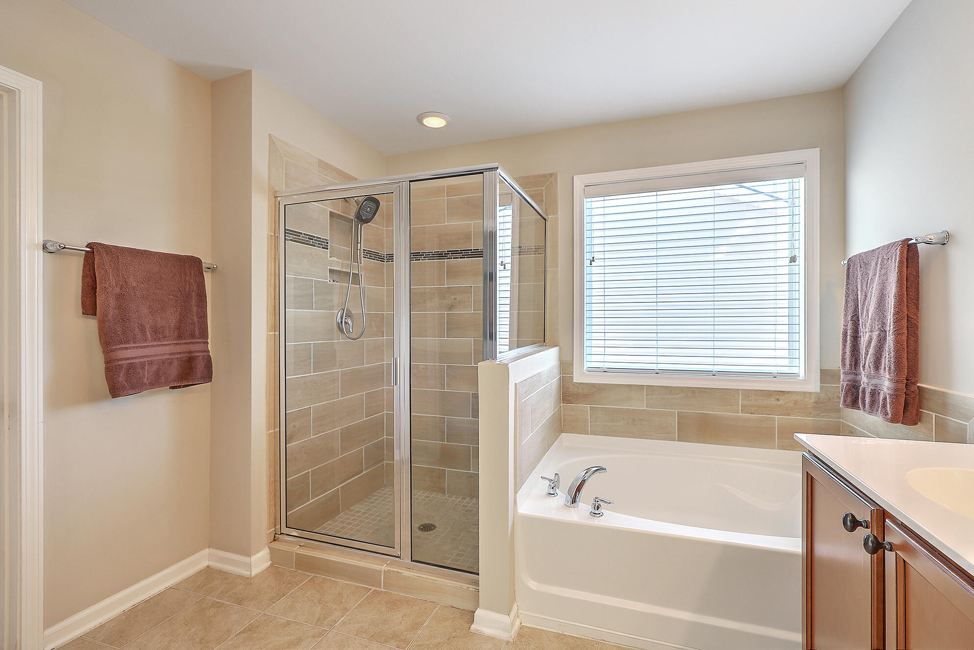 1041 Harbortowne Road Charleston, SC 29412 - Photo 24 of 43 IMG_3669_70_71_72_73_74_75