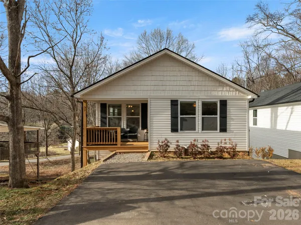 $420,000 | 92 Lakeside Drive, Asheville, NC 28806