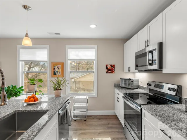 $440,000 | 92 Lakeside Drive, Asheville, NC 28806