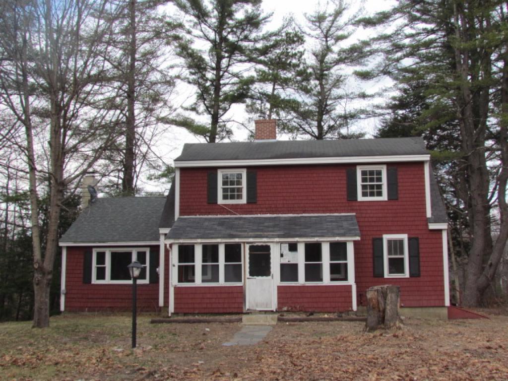 121 Burnham Intervale Road Hopkinton, NH 03229 - Photo 1 of 28 Gallery Image 1