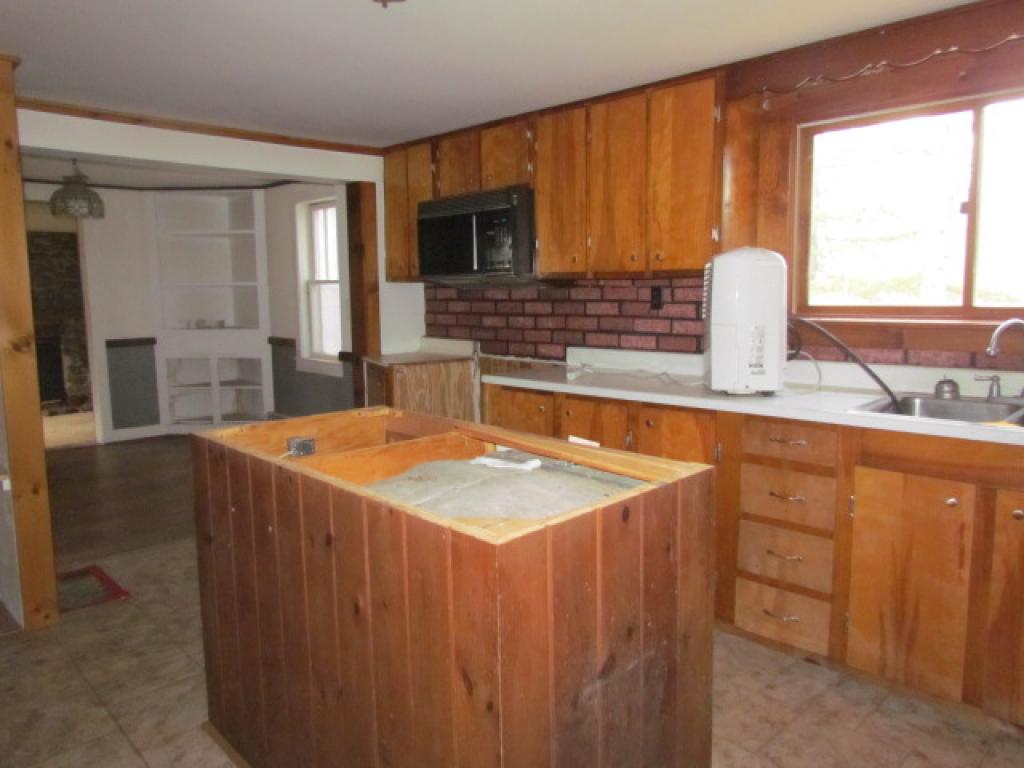 121 Burnham Intervale Road Hopkinton, NH 03229 - Photo 3 of 28 Gallery Image 3