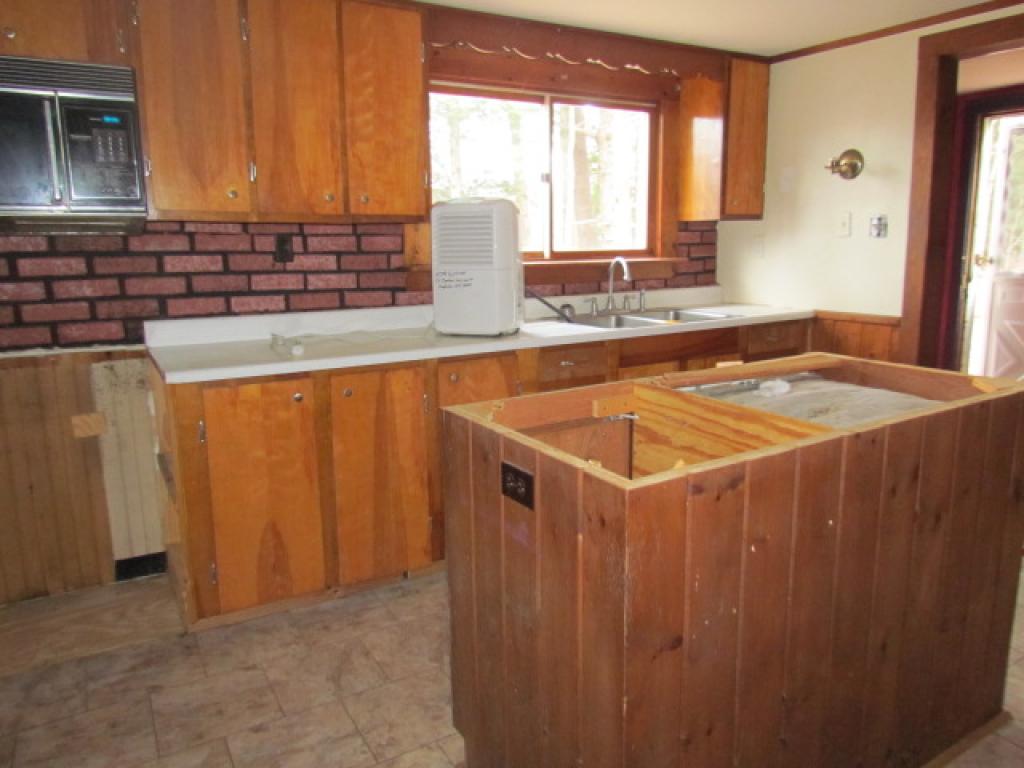 121 Burnham Intervale Road Hopkinton, NH 03229 - Photo 4 of 28 Gallery Image 4