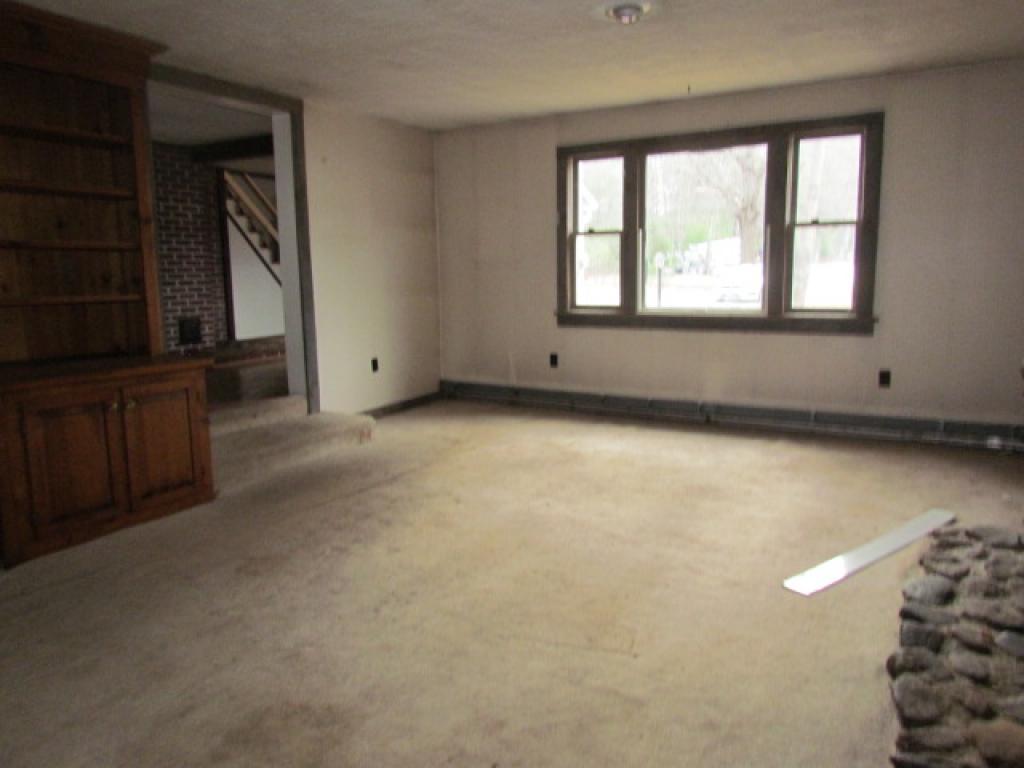121 Burnham Intervale Road Hopkinton, NH 03229 - Photo 7 of 28 Gallery Image 7