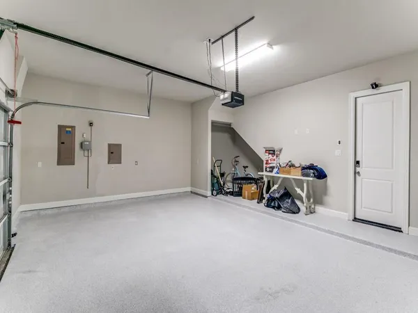 $3,900 | 4864 Isleworth Drive, Irving, TX 75038