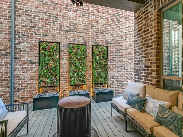 $3,900 | 4864 Isleworth Drive, Irving, TX 75038