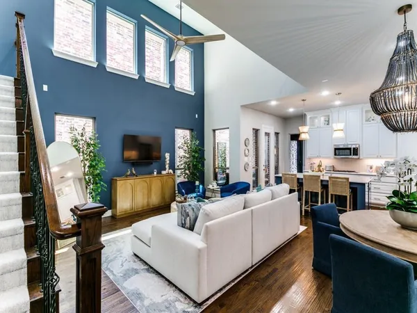 $3,900 | 4864 Isleworth Drive, Irving, TX 75038