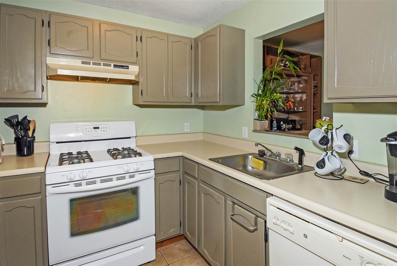 23 Dustin Homestead, Unit 23 Rochester, NH 03867 - Photo 7 of 26