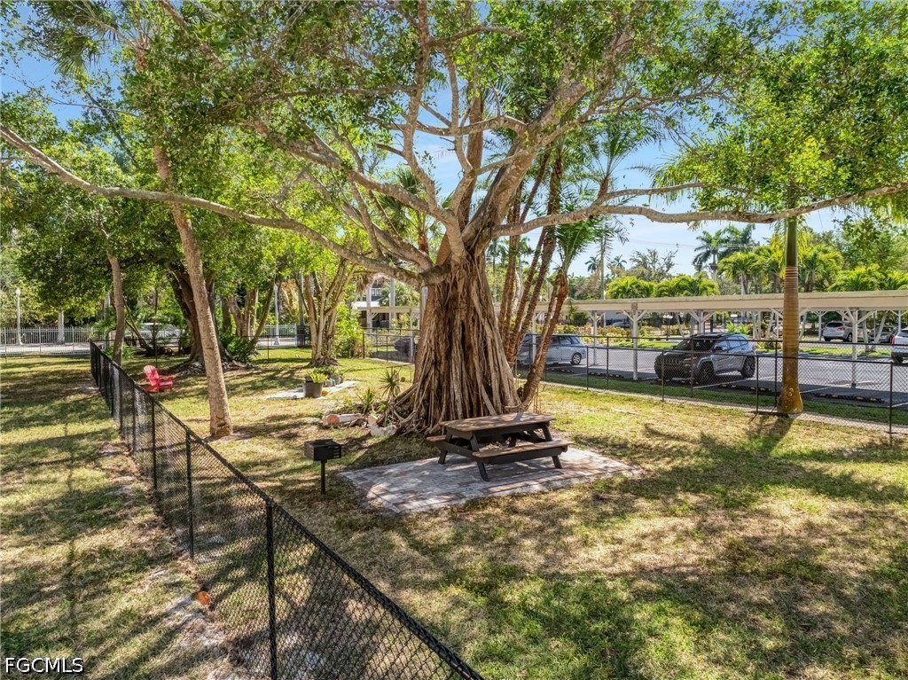 2743 First Street, Unit 2102 Fort Myers, FL 33916 - Photo 31 of 34