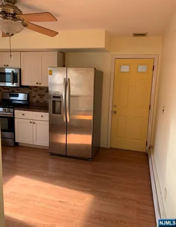 $3,390 | 1440 10th Street, Unit 1F, Fort Lee, NJ 07024